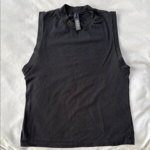 SKIMS Black Sleeveless Muscle Tee with Mandarin Collar
